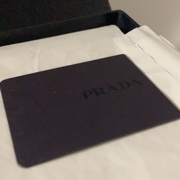 Prada Saffiano Metal Argilla zipped long wallet - Picture 16 of 17